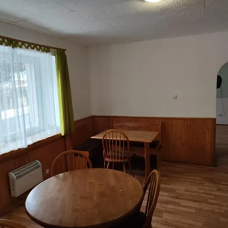 Slunecnice Vendégház *